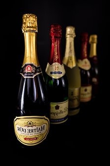 Quel est le meilleur champagne RM ou NM ?
